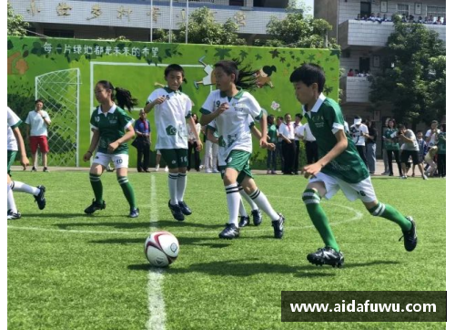 15vip太阳集团足球球星身高对比让孩子们追逐梦想的勇气与启发